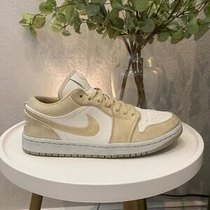 Nike Jordan 1 Low SE Team Gold Cream 9.5 Women 8 Mens